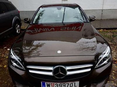 Gebraucht Mercedes C220 170 PS (125 kW) 2014 Braun Limousine