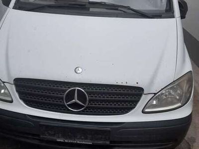 gebraucht Mercedes Vito 111 CDI kompakt 4x4 Aut.