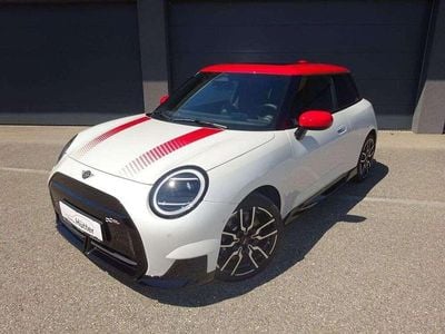 Weiß Gebraucht 2024 Mini Cooper SE Kleinwagen | € 37.750 (Fairer Preis)