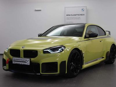 Gelb Gebraucht 2024 BMW M2 Shadowline Coupé | € 99.900