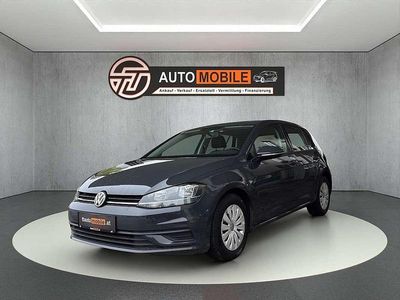 Grau Gebraucht 2019 VW Golf VII Limousine | € 12.700 (Fairer Preis)