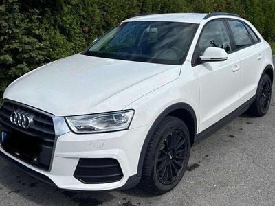 Weiß Gebraucht 2015 Audi Q3 SUV | € 10.900 (Fairer Preis)