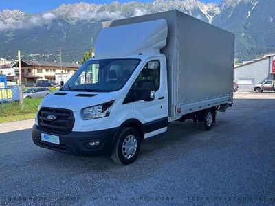 Weiß Gebraucht 2023 Ford Transit Trend Van | € 68.840