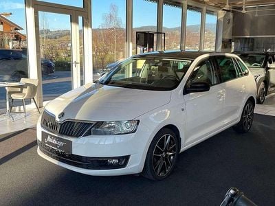 Weiß Gebraucht 2015 Skoda Rapid Ambition Kombi | € 8.999 (Fairer Preis)