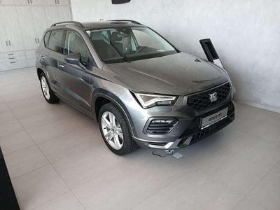 Mittelgrau metallic Gebraucht 2024 Seat Ateca 4Drive SUV | € 46.550
