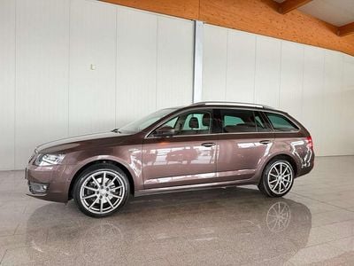 gebraucht Skoda Octavia Combi 4x4 L&K TDI DSG