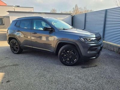 Grau Gebraucht 2023 Jeep Compass Night Eagle SUV | € 22.990 (Fairer Preis)