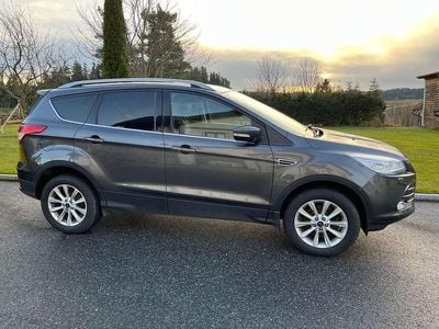 Grau Gebraucht 2015 Ford Kuga Titanium SUV | € 12.500 (Superpreis)