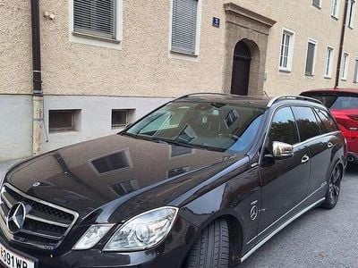 Gebraucht 2010 Mercedes E200 Classic Kombi | € 10.000 (Fairer Preis)