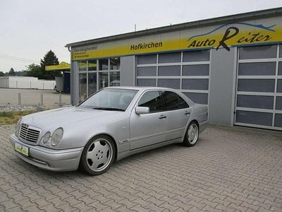 Silber Gebraucht 1997 Mercedes E50 AMG AMG Limousine | € 15.990