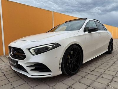 Weiß Gebraucht 2018 Mercedes A250 AMG line Limousine | € 27.990 (Etwas zu teuer)