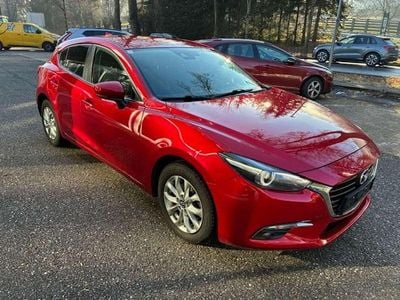 Rot Gebraucht 2018 Mazda 3 Takumi-Line Kleinwagen | € 14.990 (Fairer Preis)