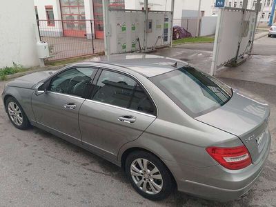 Mercedes C200