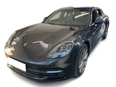 Porsche Panamera 4