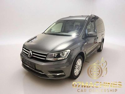 Grau Gebraucht 2025 VW Caddy Maxi Highline Van / Kleinbus | € 28.490 (Fairer Preis)