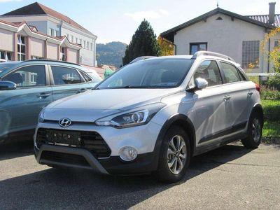 Silber Gebraucht 2020 Hyundai i20 Active Limousine | € 12.450