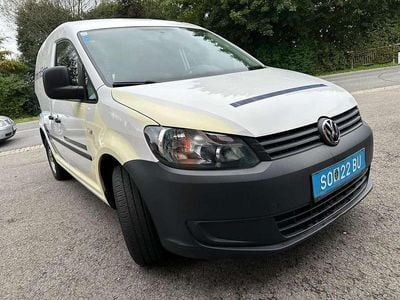Weiß Gebraucht 2013 VW Caddy Maxi Highline Van / Kleinbus | € 8.800