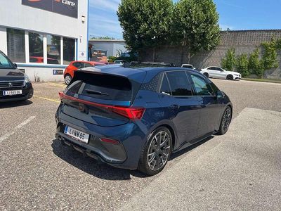 Blau Gebraucht 2023 Cupra Born e-Boost Kleinwagen | € 38.399