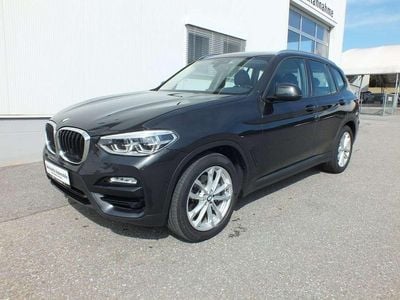 Grau Gebraucht 2018 BMW X3 Advantage SUV | € 27.750 (Fairer Preis)