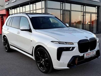 Weiß Gebraucht 2022 BMW X7 M Sport SUV | € 89.990 (Etwas zu teuer)