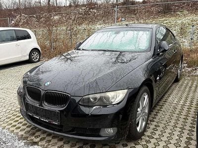 Gebraucht BMW 320 170 PS (125 kW) 2008 Schwarz Coupé
