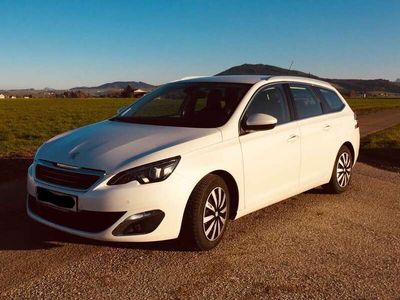 gebraucht Peugeot 308 SW 1,2 PureTech Allure S