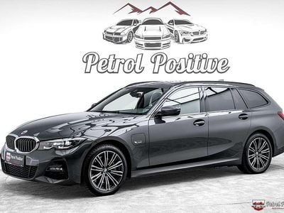 Gebraucht BMW 330e M Sport 252 PS (185 kW) 2022 Grau Kombi