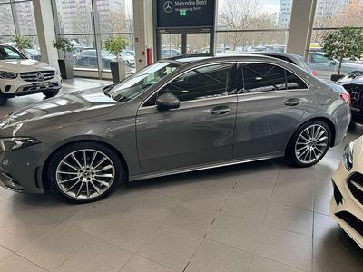 Gebraucht Mercedes A180 136 PS (100 kW) 2022 Grau Limousine