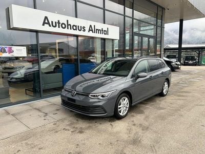 Mittelgrau metallic Gebraucht 2023 VW Golf VIII Life Kombi | € 21.990 (Fairer Preis)