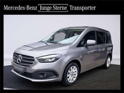 Grau Gebraucht 2024 Mercedes T180 Progressive Van / Kleinbus | € 35.990 (Guter Preis)