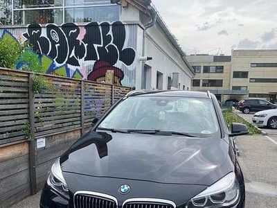 Gebraucht 2015 BMW 218 Luxury Line Kombi | € 10.500 (Guter Preis)