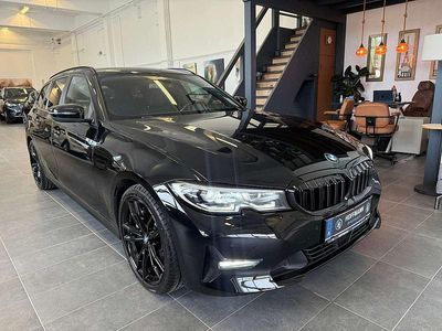 Schwarz Gebraucht 2022 BMW 330 Sport Line Kombi | € 24.990 (Fairer Preis)