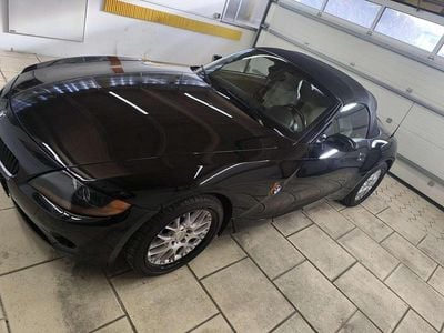Gebraucht BMW Z4 170 PS (125 kW) 2004 Schwarz Cabrio