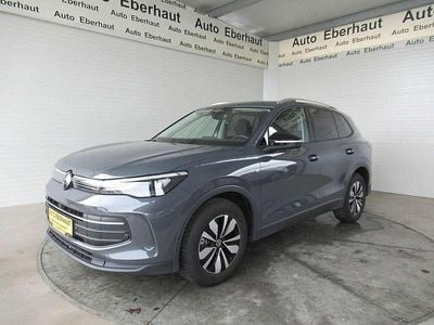 Gebraucht VW Tiguan Life 131 PS (96 kW) 2025 Grau SUV