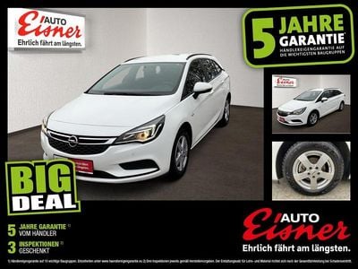 Weiß Gebraucht 2017 Opel Astra Edition Kombi | € 6.900 (Etwas zu teuer)