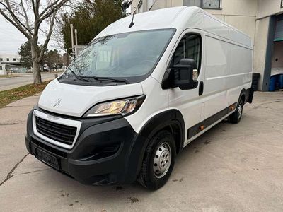 Weiß Gebraucht 2022 Peugeot Boxer Premium Van | € 9.990