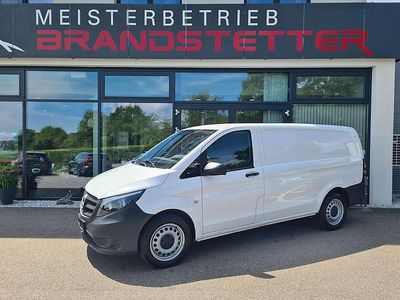 Gebraucht Mercedes Vito 102 PS (75 kW) 2024 Weiß Van