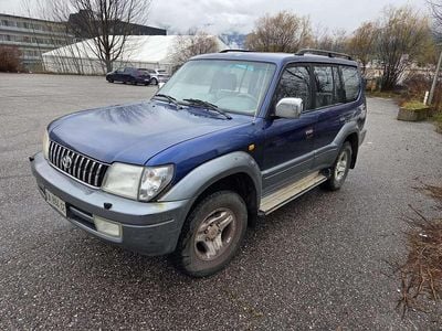 Blau Gebraucht 2001 Toyota Land Cruiser SUV | € 5.500 (Guter Preis)