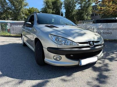 Beige Gebraucht 2006 Peugeot 206 Sport Kombi | € 1.890