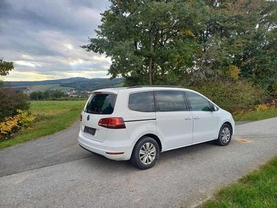 Gebraucht VW Sharan Business 150 PS (110 kW) 2016 Weiß Van / Kleinbus