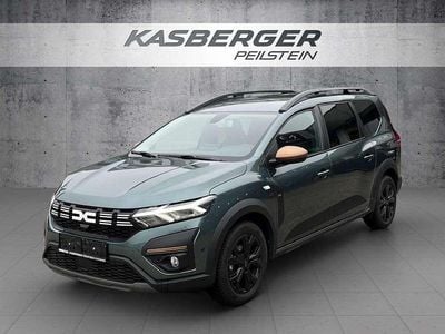 Grün Gebraucht 2024 Dacia Jogger Extreme Van / Kleinbus | € 23.900 (Fairer Preis)