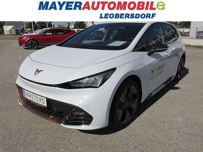 Weiß Gebraucht 2023 Cupra Born e-Boost Kleinwagen | € 36.990 (Teuer)