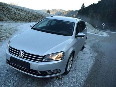 Silber Gebraucht 2011 VW Passat Highline Kombi | € 8.500 (Etwas zu teuer)