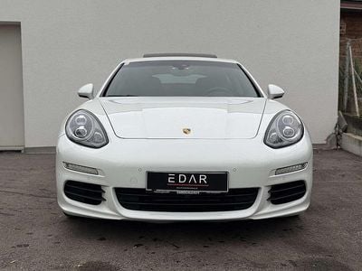 Gebraucht Porsche Panamera 250 PS (183 kW) 2014 Weiß Kleinwagen