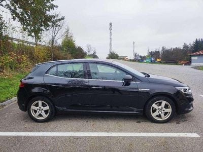 Gebraucht Renault Mégane IV Intens 110 PS (80 kW) 2016 Schwarz Limousine