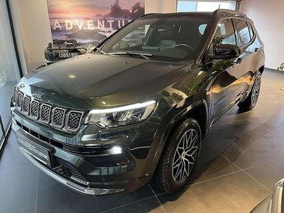 Grün Gebraucht 2021 Jeep Compass SUV | € 25.650 (Teuer)