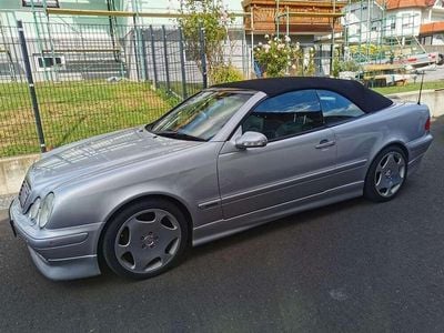 Silber Gebraucht 2002 Mercedes 320 Cabrio | € 9.999