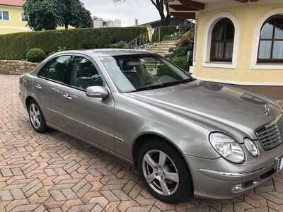 Mercedes E220