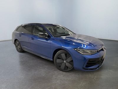 gebraucht VW Passat Variant R-Line 2.0 TDI SCR 4Motion 193PS/142kW DSG7 2026 | +AHK +PANO +Black Style +19" Schwarz LM +NAVI +RFK +TravelAssist