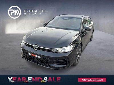 Schwarz Neu 2025 VW Passat Sport Kombi | € 53.480 (Teuer)